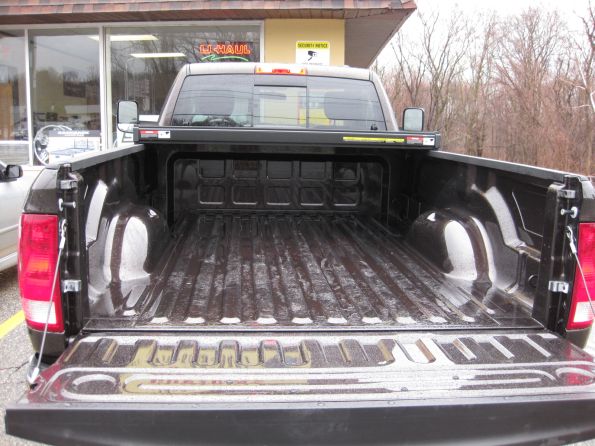 Extang-Solid-Fold-Dodge-2011-04-05-002