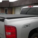 Extang-Solid-Fold-Ford-F150-2011-05-04-036
