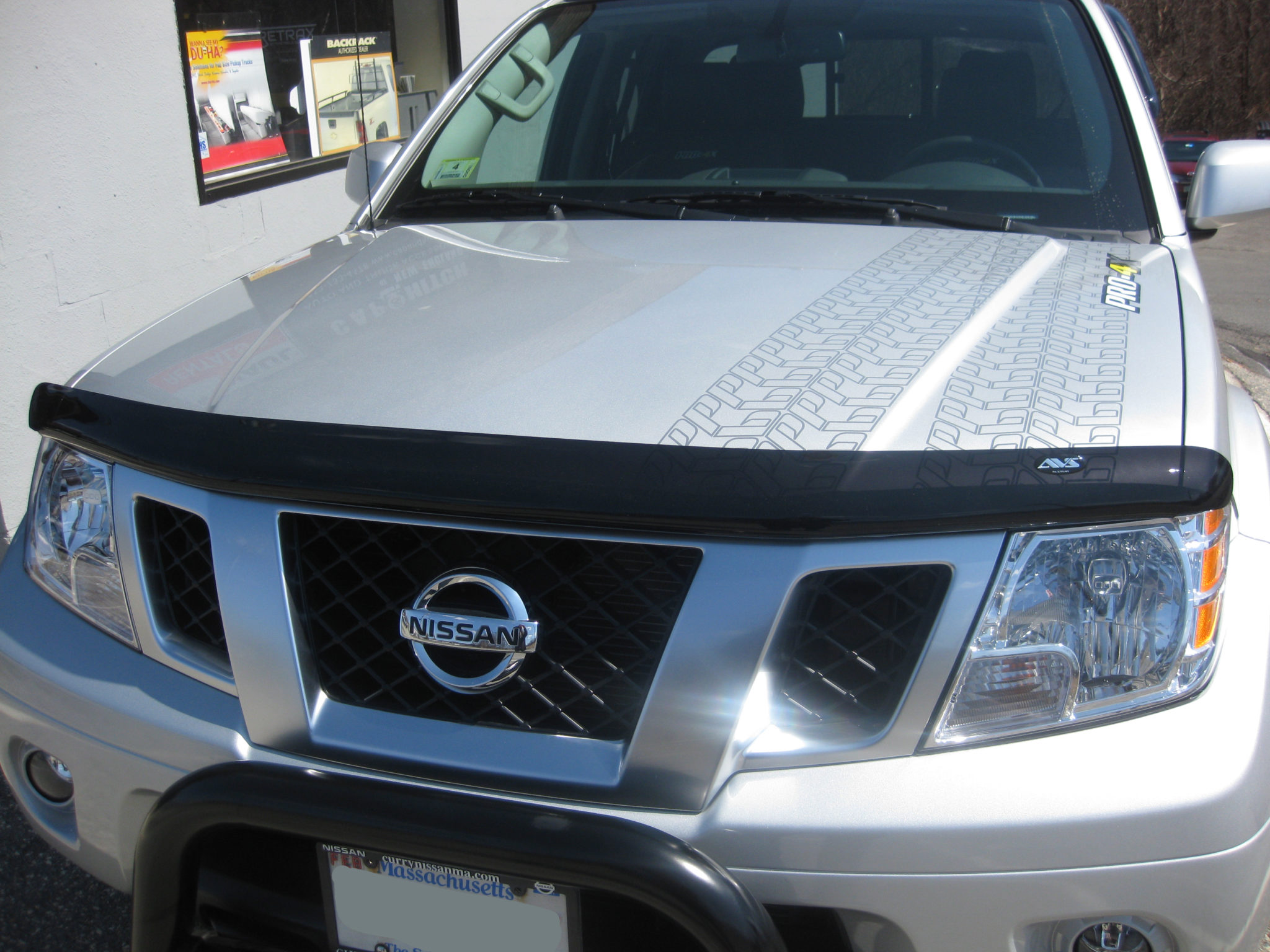 Bugshields Hood Protection Cap & Hitch of New England